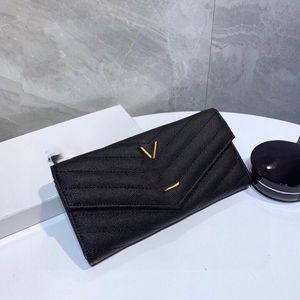 Portafogli femminili Fashions Designers Purse Cluth di alta qualità Portafoglio maschile Classic Passport Card Hollesale Controllo Book Original Leather Caviar Black Black