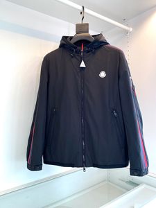 Neue Herren-Kapuzenjacke mit Bandverzierung, langärmlige Mäntel, bequem und lässig