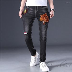 Herren Jeans 2022 Herren Stretch Slim Zodiac Tiger High-End-Stickerei Jugend Mid-Rise Straight Leg Casual Hosen