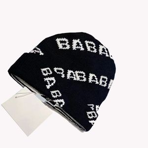 디자이너 Winter Beanie 남자와 여자 패션 디자인 니트 모자 가을 울 모자 편지 Jacquard Unisex 따뜻한 두개골 모자
