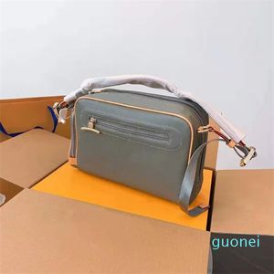 2022 Man Carmera Messenger Bag mais novas bolsas de ombro de moda vintage Crossbody Unissex Mulheres Cosméticos Bolsas com letras