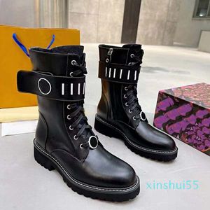 Designer Women Boots Genuine Leather Thick bottom Classic flower Martin Boot Platform Middle heel Autumn and winter Shoes Size 35-42