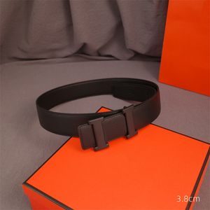 Cintura da uomo di design da 120 cm Cintura da donna alla moda Cintura nera opaca Accessori per abiti da lavoro con fibbia