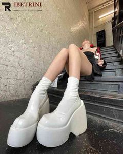 Boots Platform أسافين للنساء الموضة في الكاحل مكتنزة القوطية العلامة التجارية الجديدة 2022 Popualr Style Shoes Comfy Punk 220906