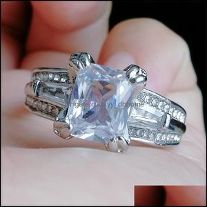 Pierścionki ślubne Kobiety Big Biżuter Pierścień księżniczka Cut 10ct Diamond Stone 300pcs CZ 925 Sterling Sier Sier Reagement Wedding Gift 21 Yydhhome dhnxf