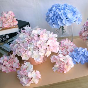 Faux Floral Greenery 2Pcs Lot Vivid Large Hydrangea Flower Heads Silk Artificial Flowers Amazing Wedding Home Party Background Diy Decoration Panel J220906