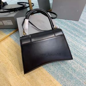Fashion Handbag Women Totes Luxurys Designer Bags Tote Half Moon Pack Alligator plain weave Letter Interior Zipper Pocket Bag Lady shopping
