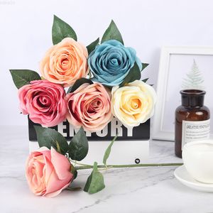 Faux Floral Greenery Artificial Rose Branch Fake Silk Roses Flores artificiais para Mesa de Decoração de Casamento Casamento de Floras de Rosa Grande J220906