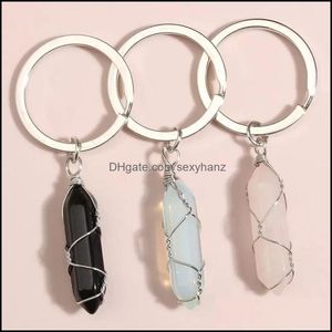 Keychains Wire Wrap Natural Stone Hexagonal Prism Nyckelringar L￤kande kristallrosa bildekor Keyholder Keychains for Women M￤n Drop Del DH4ZS