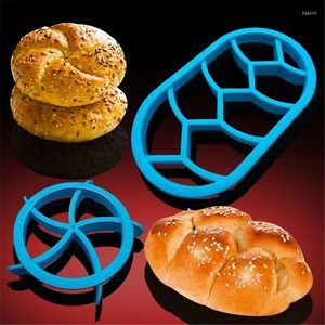 Baking Moulds Bread Mould Cutter Food Grade Plastic DIY Sandwiches Cookie Press Biscuit Home Caking Pastry Tools