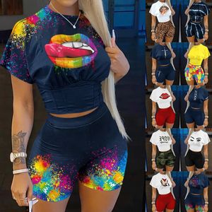 TRABALHOS DE VAREJO PLUS TAMANHO S-3XL Designer feminino Padr￣o de impress￣o personalizado Padr￣o de manga curta Tops de colheita e shorts Casual Duas pe￧as