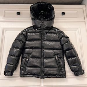 2022 Baby Designer Kleidung Daunenmantel Kinder Mittelschule Kinder Kurzstil für Jungen und Mädchen Ausländische Jacke Neue Winter weiße Eiderdaunen mit dickem Brot