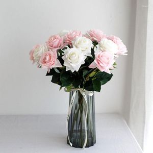 Decorative Flowers Artificial Touch Moisturizing Rose Single Bouquet For Table Setting In The Home