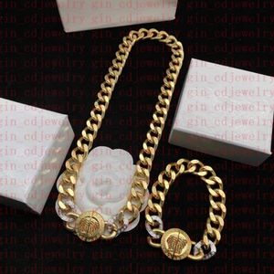 Fashion Designer Necklaces V Pendant Banshee Medusa Head 18K Gold Plated Bracelets Earrings Rings Birthday Festive Engagement Gifts V10