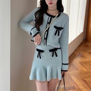 Zweiteiliges Kleid Herbst Winter Strickanzug Frauen Patchwork Bogen Langarm Pullover Sexy Crop Top Aline Miniröcke Sets Outfit 220906