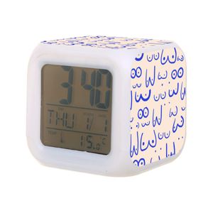 Orologi da tavolo da scrivania Kids Alarm Clock Boobies Digital con termometro Funzione 7Color Night Light for Boys Girls Women Men Bdegarden Amxq2