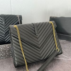 Mensagem Bolsa tiracolo Correntes Ombro Axilas Quilting Bolsas envelope Bolsas Bolsa de couro real Bolsa de alta qualidade Letras da moda Alças ajustáveis