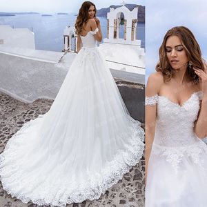 Romantic Off Shoulder A-line Wedding Dresses Appliques Lace Bridal Wedding Gown Robe De Mariee Custom Made