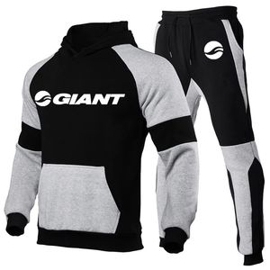 Мужские спортивные костюмы Гигантский стиль двух частей с капюшонами.
