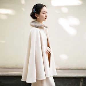 Etniska kl￤der vinter cheongsam sjal p￤ls krage kvinnor kinesiska vintage harajuku elegant kappa utkl￤der vilda varma kvinnliga udde kappa mt867