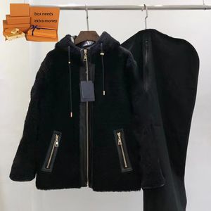 冬の毛皮のコートデザイナーレディースファッションラムスウォールコートスタイリッシュな厚い風のないジャケットクラシックレタージャケット女性温かいアウターウェア