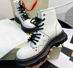 High Top Shoes Martin Boots Flat Boots Martins Boot Women Thick Warm Luxe Fashion White Black Chaussures Bottes Botas