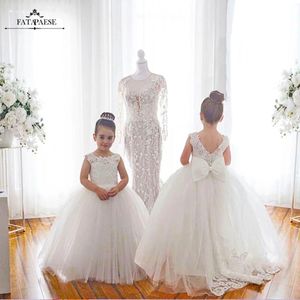 Princess White Ivory Flower Girl Dresses Cute Jewel Neck Big Bow Sash Appliqued Ruffles Long Toddler Birthday Party Prom Gowns