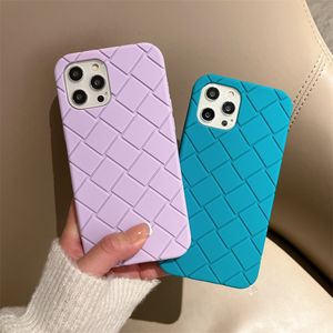 Para iPhone Silicone Cases Luxury Lattice Scratchproof Caso 14 Pro Max 13 12 11 xs xr x iphone14 14PLUS Cellphone Back Capa Shell