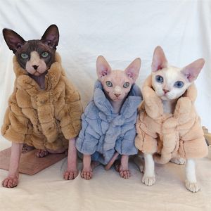 Katzenkostüme Winter Sphinx Devon Rex Haarlose Katzenkleidung Felvet verdicken warme karierte Jacke Polarfleece-Bekleidung Katzenkleidung für Katzen Sphynx 220908