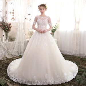 Linia sukienki ślubne suknie ślubne krótkie rękawy Sping Garden Country Bride sukienka Sheer Scoop Neck Aplikacje