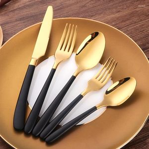 Set di posate 5 pezzi / set di stoviglie Set di posate in acciaio inossidabile Western Black Gold Portable Kitchen Fork Spoon Knife Stoviglie