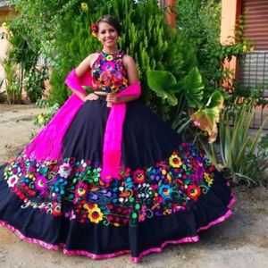 Vestido de 15 anos quinceanera sukienki z haftem haftowym meksykańskim stylem szarpani