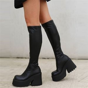Botlar Platform Yüksek Topuklu Kadın Diz En Yüksek Gotik Stil Sokak Markası Kış Büyük Kalite Serin Ayakkabı