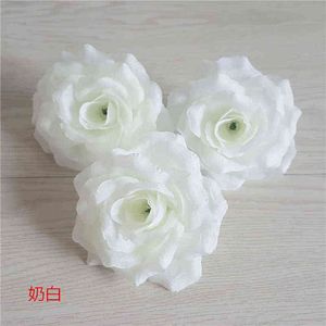Faux Floral Greenery 100 pcsparties 10 cm Artificial Roses Flower Head White Black Blue Gold Silver Fake Flowers Wedding Decoration Valentine's Day Gift J220906