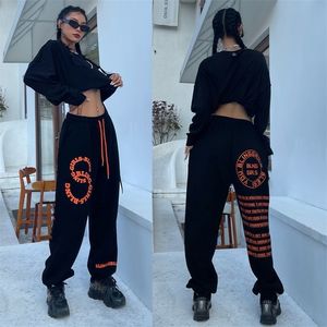 Calças femininas Capris Spring e Autumn Sports Sports Women Women Foldfitting Hiphop Sweat Retro Print Jazz Long Cargo 220909