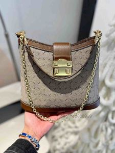 2022 Double G up Bucket Bag Embossed Printing S-Lock Chain Totes Shoulder Bag Golden Metal Buckle Womens Drawstring with Two Straps Design