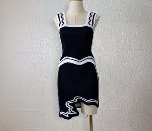 Spódnice damskie sukienka w paski seksowna kobieca dzianinowa asymetryczna falista okrągły kołnierzyk błękitny czarny nieregularny brzeg Mini spódniczka