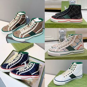TBTGOL bestickte Loafer, Denim-Canvas, luxuriöse Designer-Sneaker, Stiefel, Schnür-Hausschuhe, Ebenholz, Blumenmuster, Beige, Weiß, flache Mini-Sneaker NO412