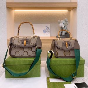 Mode tygväska läder handväskor kvinnor designer stort topphandtag diana jumbo bambu axel väskor kvinnor lyxhandväska crossbody totes purses 2209082d
