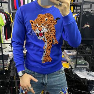 Erkek Hoodies Arama Büyük Leopar Diamond Plus Kadife Kalınlama Suyu Erkek Hoody Sweatshirts Stage Yüksek Kaliteli Giyim