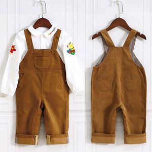 Overalls Kinderkleidung Overalls Japanische Jungen und Mädchen Cartoon einfache Bärenoveralls Samt Freizeithosen 220909