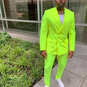 Ternos masculinos Blazers Fluorescentes Men Green Suits Tuxedo Groom Desgaste de casamento Homme 2pcs lapela Slim Fit Terno Masculino Blazer Jacketpant 220909