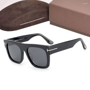 Солнцезащитные очки Tom Brand TF5634 Классические квадратные поляризованные мужчины высококачественные ацетатные солнцезащитные очки.