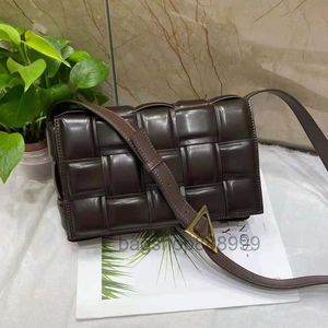Wholesale Elegant Woven Bag Women Messenger Bags Plain Thread Genuine Leather Sequined Hasp Soft Flap Solid Tofu Small Square Buns Rectangle