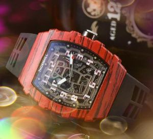 Premium Digital Number Dial Men Watches 43mm Wood Grain Fiber Caso Japão Movimento de quartzo Iced On Rubber Belt Goods Sports Sports Sports Wristwatch