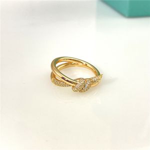 Classic Simple Letter Wedding Ring For Women Luxury Zircon Luxury Unusual Party Jewelry Gift