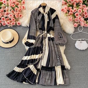 Women Elegant Floral Print Maxi Dress Spring Autumn Bow Collar Puff Sleeve Loose Vintage Vestidos Boho Ruffles Dress Robe 2023