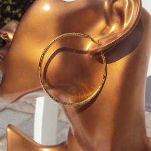 Europe oss nya rena riktiga k Yellow Gold Hoop örhängen Perfekt Big Circle Earrings G3157