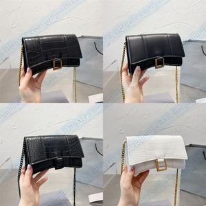 トップデザイナーハンドバッグショルダーストラップウォレットデザインワニ半月バックパックショッピングバッグチェーンショルダーバックルジッパーポケットワニの女性財布