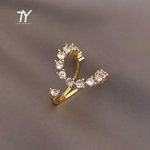 High Level Creative U-förmige Zirkongoldfarbe Offene Ringe für Womans Fashion Jewelry Hochzeitsgirls sexy Finger Set Accessoires